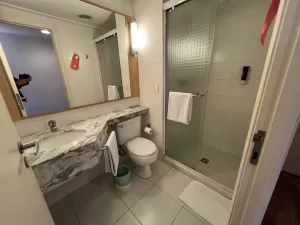 banheiro Ibis barra funda SP