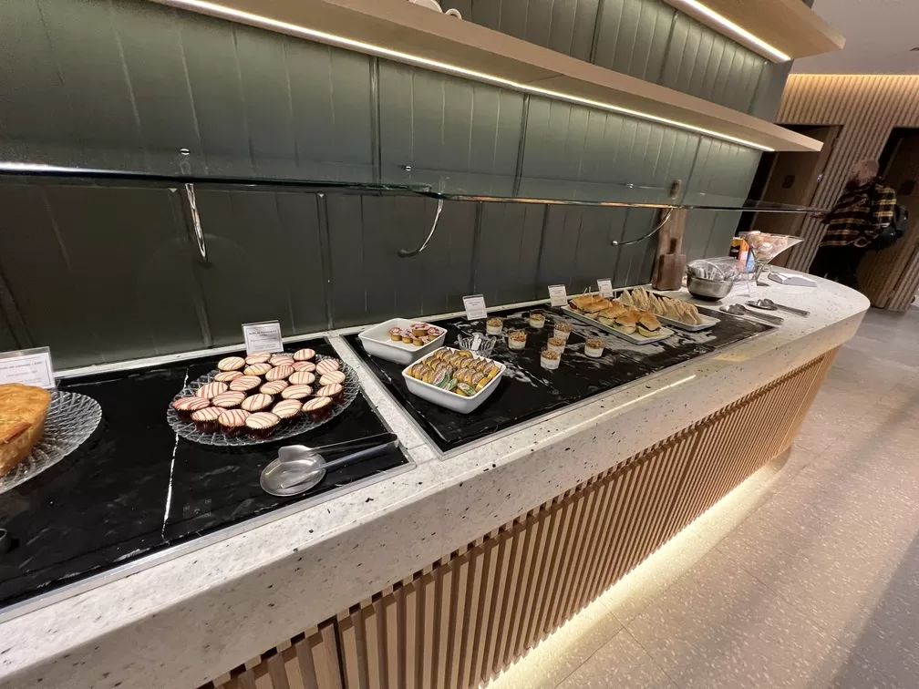 sala vip Bradesco gru t2 comida 3