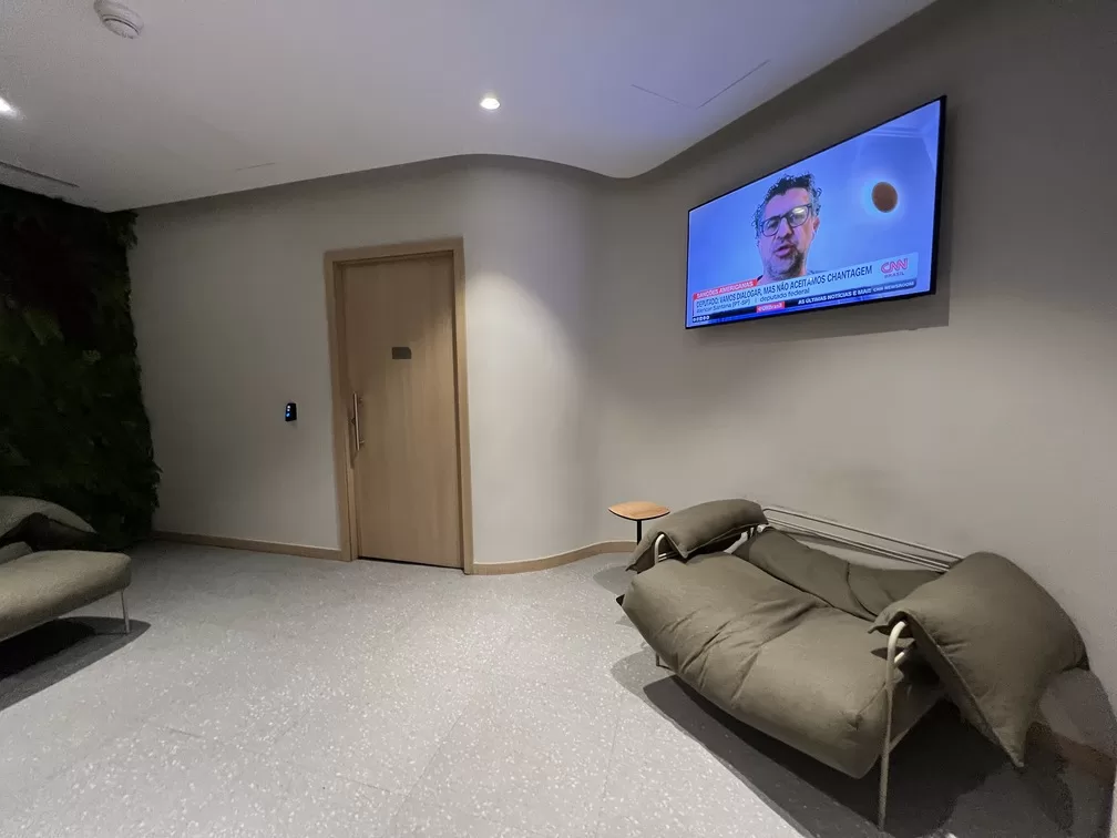 sala vip Bradesco gru t2 espaco para descansar