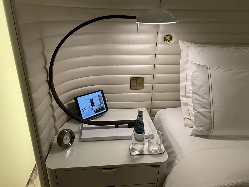 FAIRMONT DOHA BIDE ESQUERDO