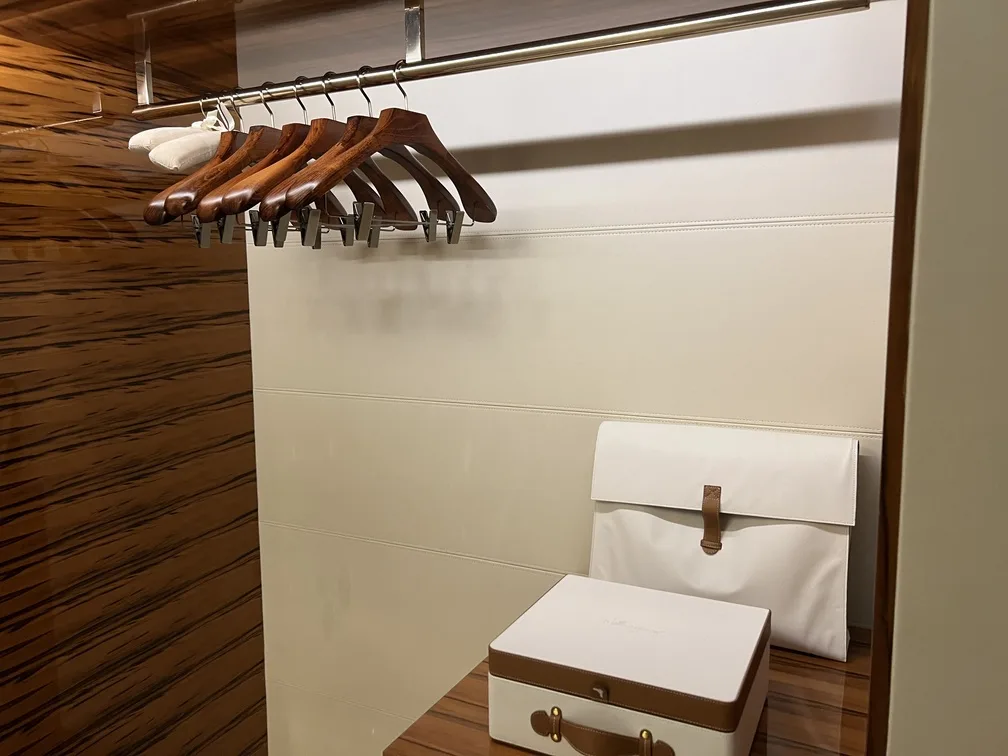 FAIRMONT DOHA CABIDE