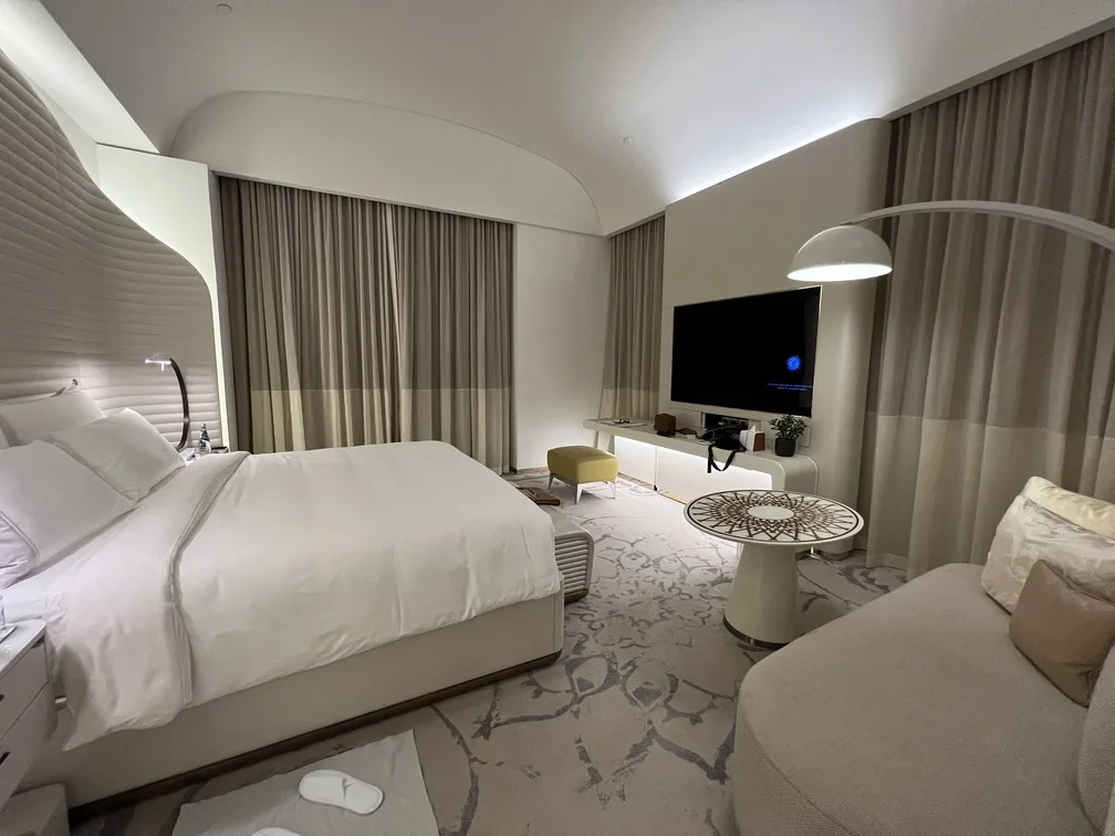 FAIRMONT DOHA QUARTO INTEIRO