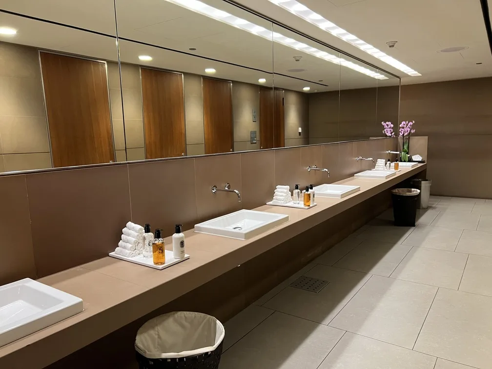 Sala VIP Al Mourjan baheiro