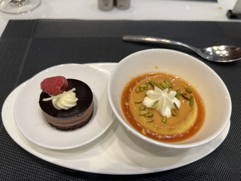 Sala VIP Al Mourjan comida 9