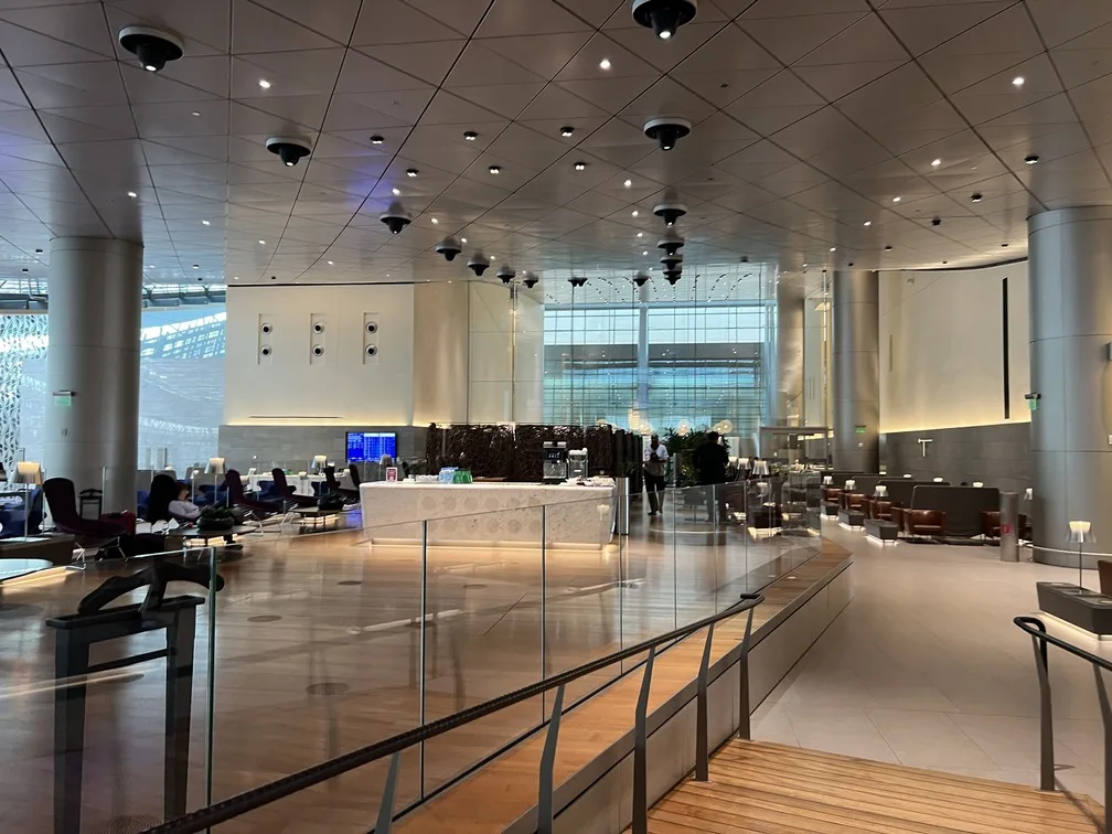 Sala VIP Al Mourjan Doha - área principal e arquitetura Sala VIP Al Mourjan Doha - área principal e arquitetura