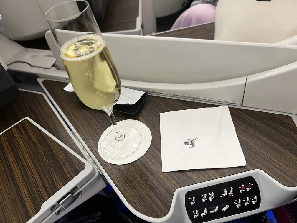 Voando de Executiva Qatar 2