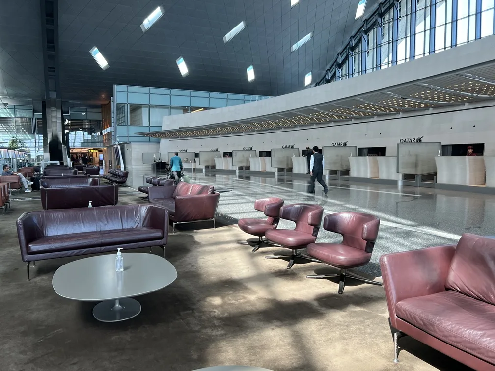 Voando de Executiva Qatar checkin 3 1