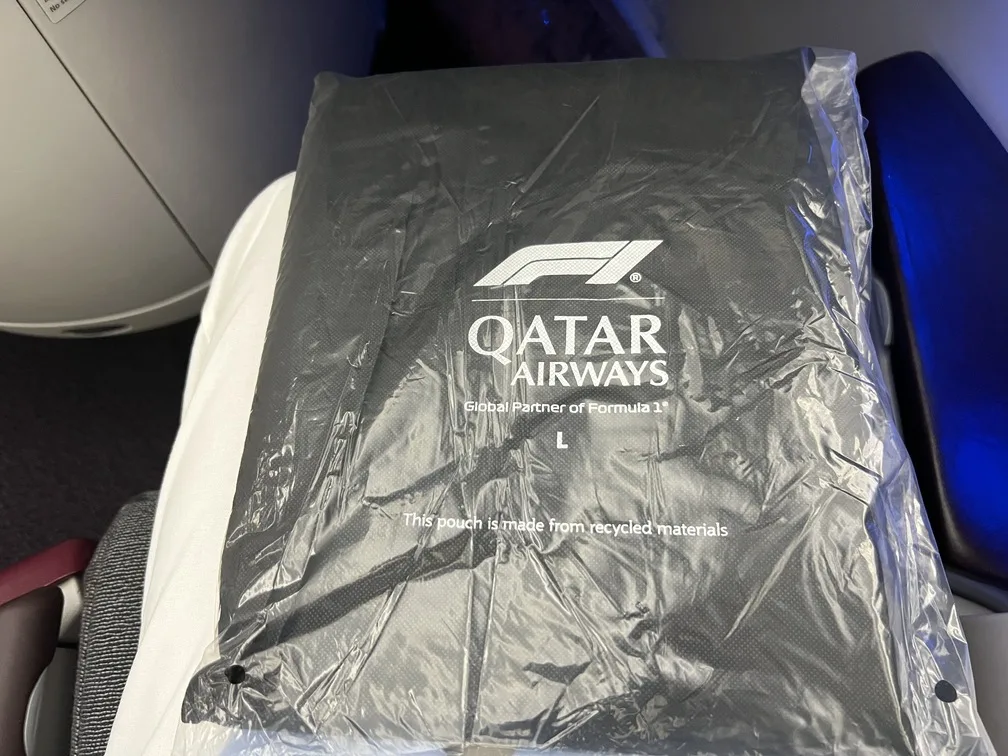 Voando de Executiva Qatar pijama