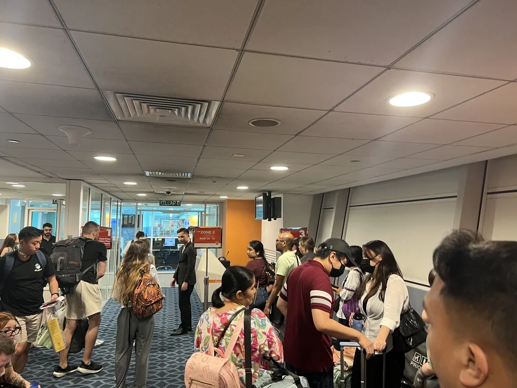 Como é voar com a Cia aérea AirAsia de Bali para Phuket: minha experiência completa 6 Cia aerea AirAsia 26