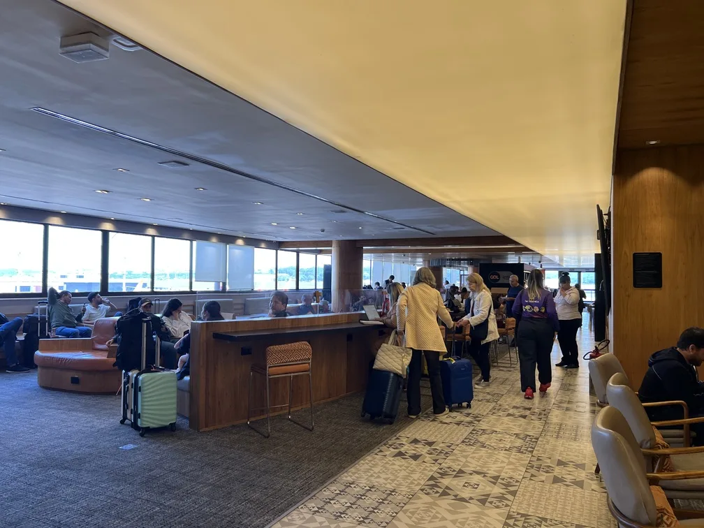 Sala VIP GOL GRU T2 — Review Completo da Sala VIP Doméstica da GOL em Guarulhos 6 SALA VIP GOL GRU T2 3